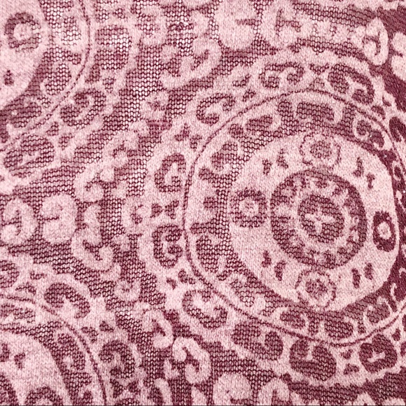 HOLLISTER Bohemian Burgundy Shawl Poncho Cardigan with Fringe Detail Size XS/S - Picture 6 of 11